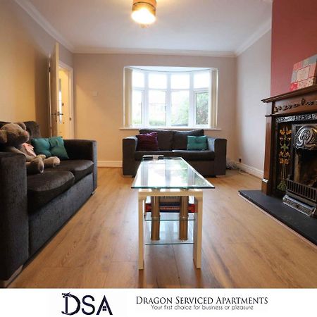 Solihull/Nec/Airport 3 Bedroom Semi-Detached House Бирмингам Екстериор снимка
