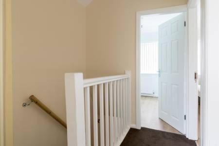 Solihull/Nec/Airport 3 Bedroom Semi-Detached House Бирмингам Екстериор снимка