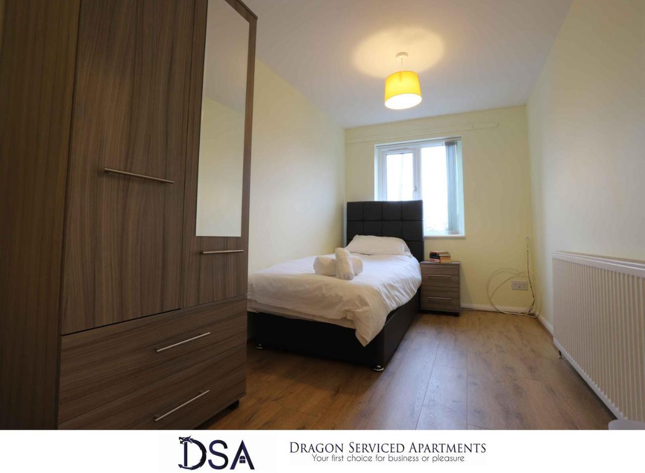 Solihull/Nec/Airport 3 Bedroom Semi-Detached House Бирмингам Екстериор снимка